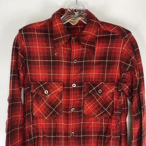 Vintage Glenbrooke By JcPenney Red Wool Button Up Shirt Size Small - Picture 2 of 9